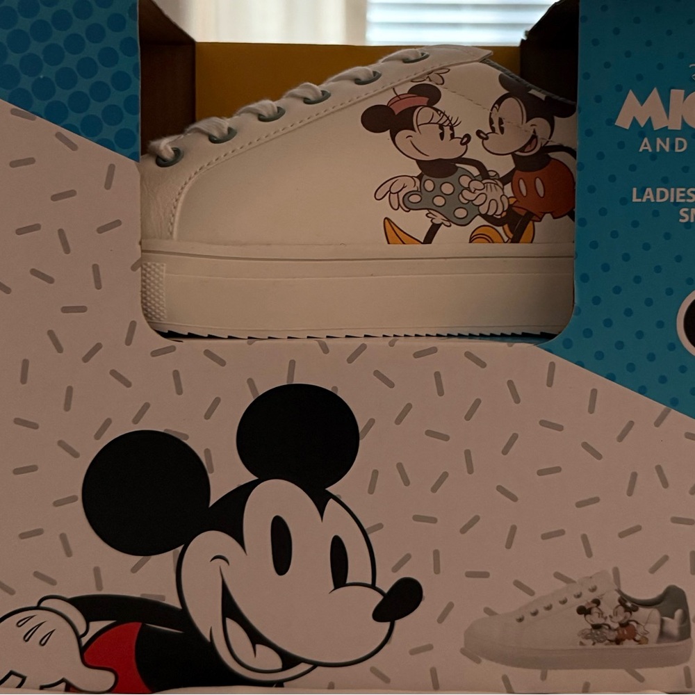 Disney Mickey & Minnie Sneakers 👟 Women’s 8 NIB - Picture 4 of 6